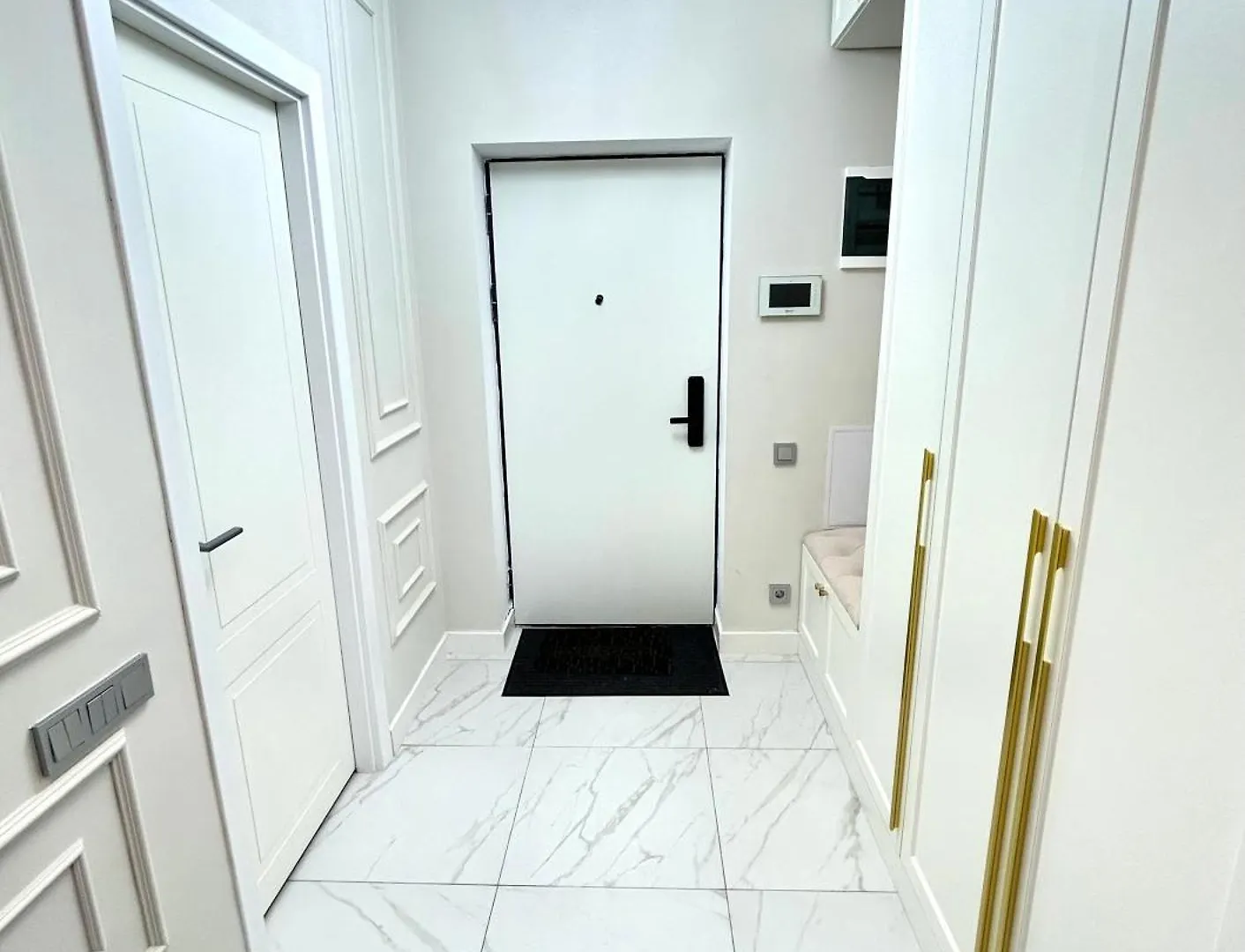 Terra New Apartments Almaty